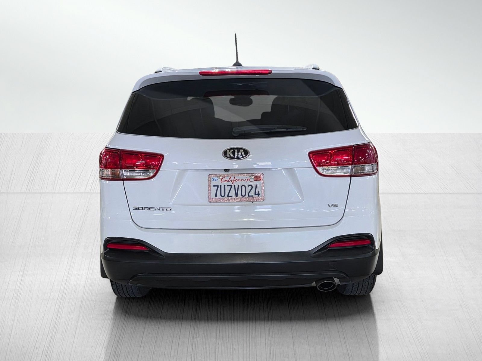 Used 2017 Kia Sorento LX FWD image 6