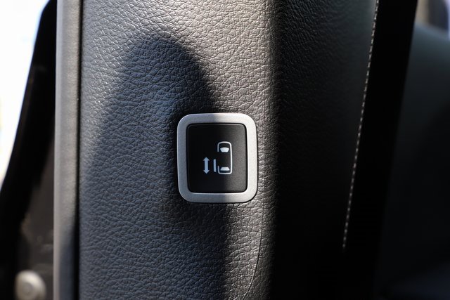 New 2026 Chrysler Pacifica Select image 22