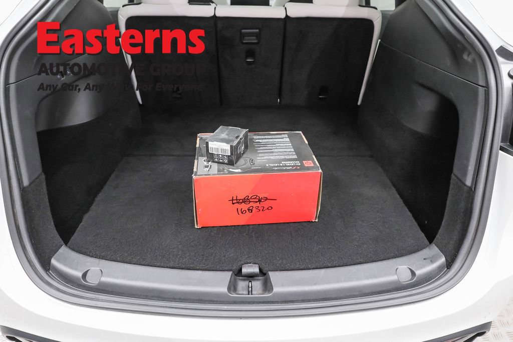 Used 2020 Tesla Model Y Long Range image 7