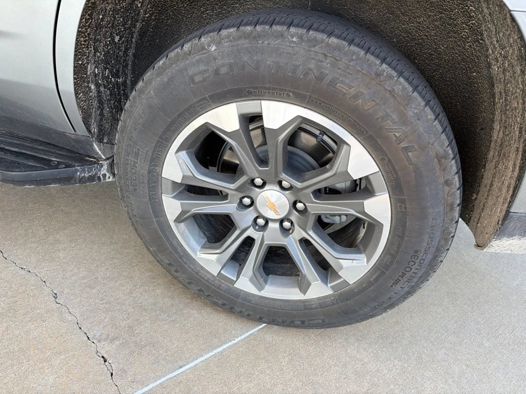 Used 2025 Chevrolet Tahoe LS AWD/4WD image 7