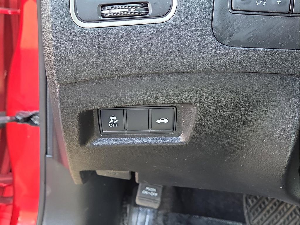 Used 2021 INFINITI Q50 Luxe w/ Seat & Sound Package image 27