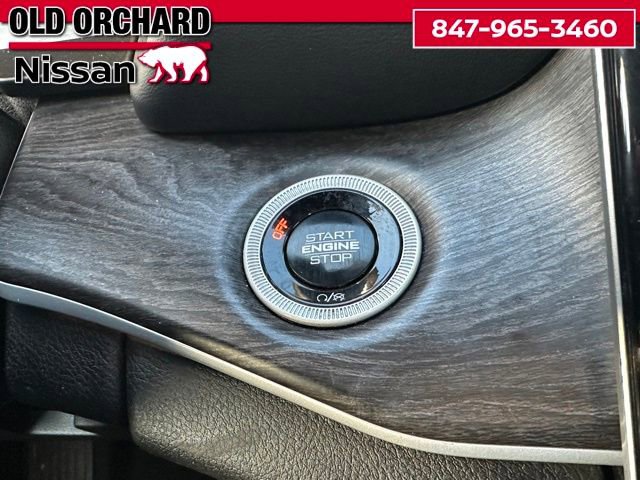 Used 2024 Jeep Grand Cherokee L Limited w/ Black Appearance Package image 20