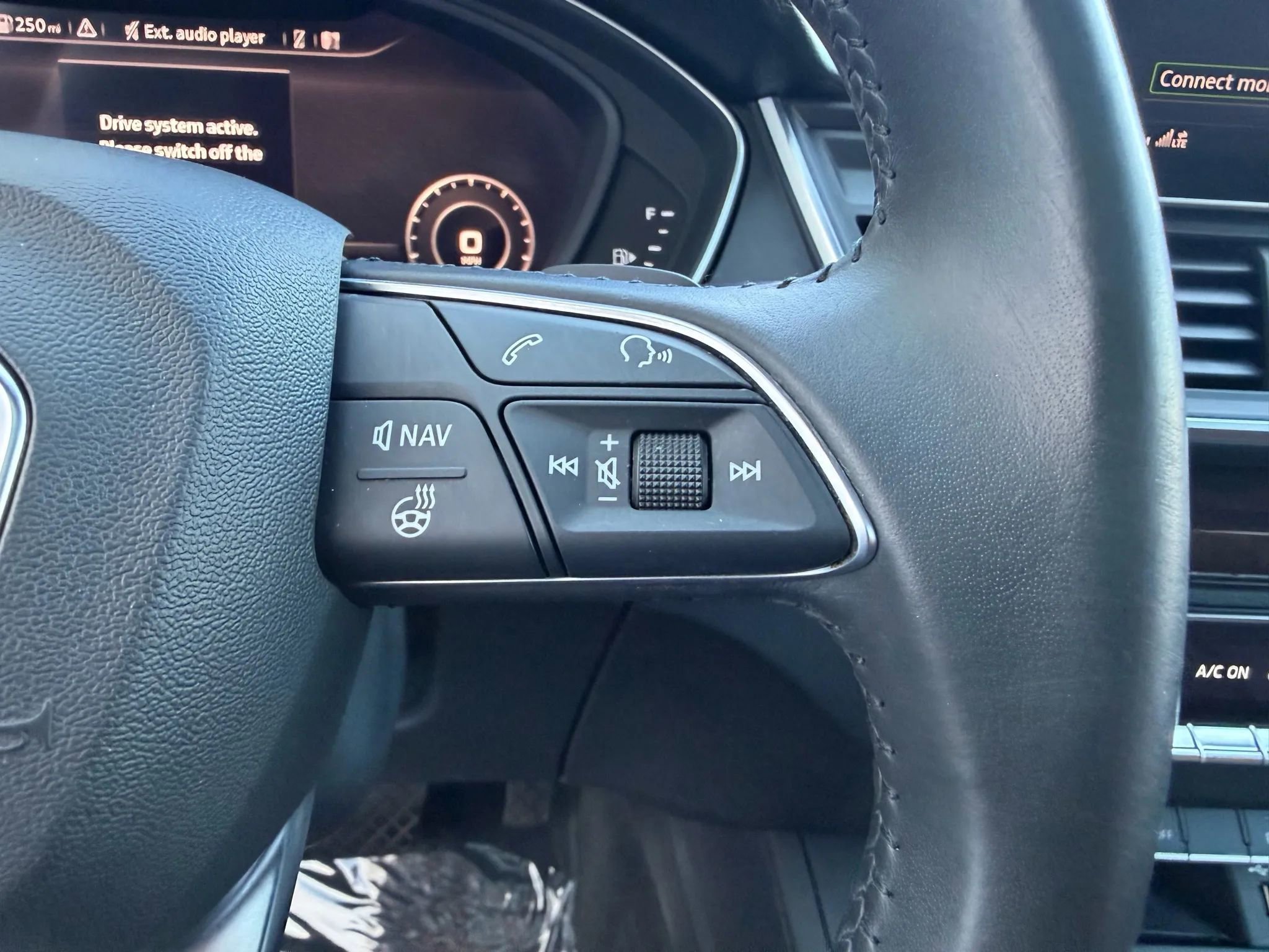 Used 2018 Audi Q5 2.0T Premium Plus w/ Premium Plus Package image 20