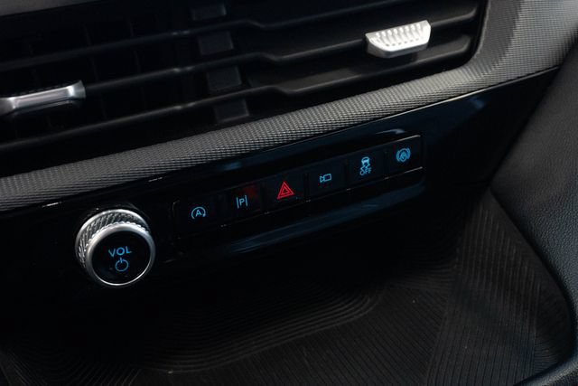 Used 2025 Ford Explorer ST-Line AWD/4WD image 29