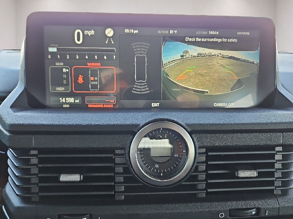 Used 2025 INEOS Grenadier Station Wagon AWD/4WD image 27
