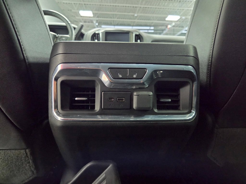 Used 2023 GMC Sierra 2500 AT4 w/ AT4 Premium Plus Package AWD/4WD image 25