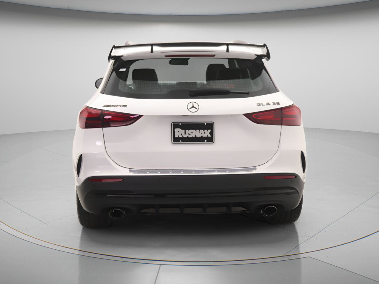 New 2026 Mercedes-Benz GLA 35 AMG 4MATIC image 3