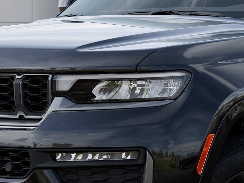 New 2026 Jeep Grand Cherokee L Limited AWD/4WD image 10