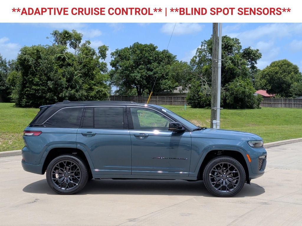 New 2026 Jeep Grand Cherokee Summit w/ Obsidian Package AWD/4WD image 10