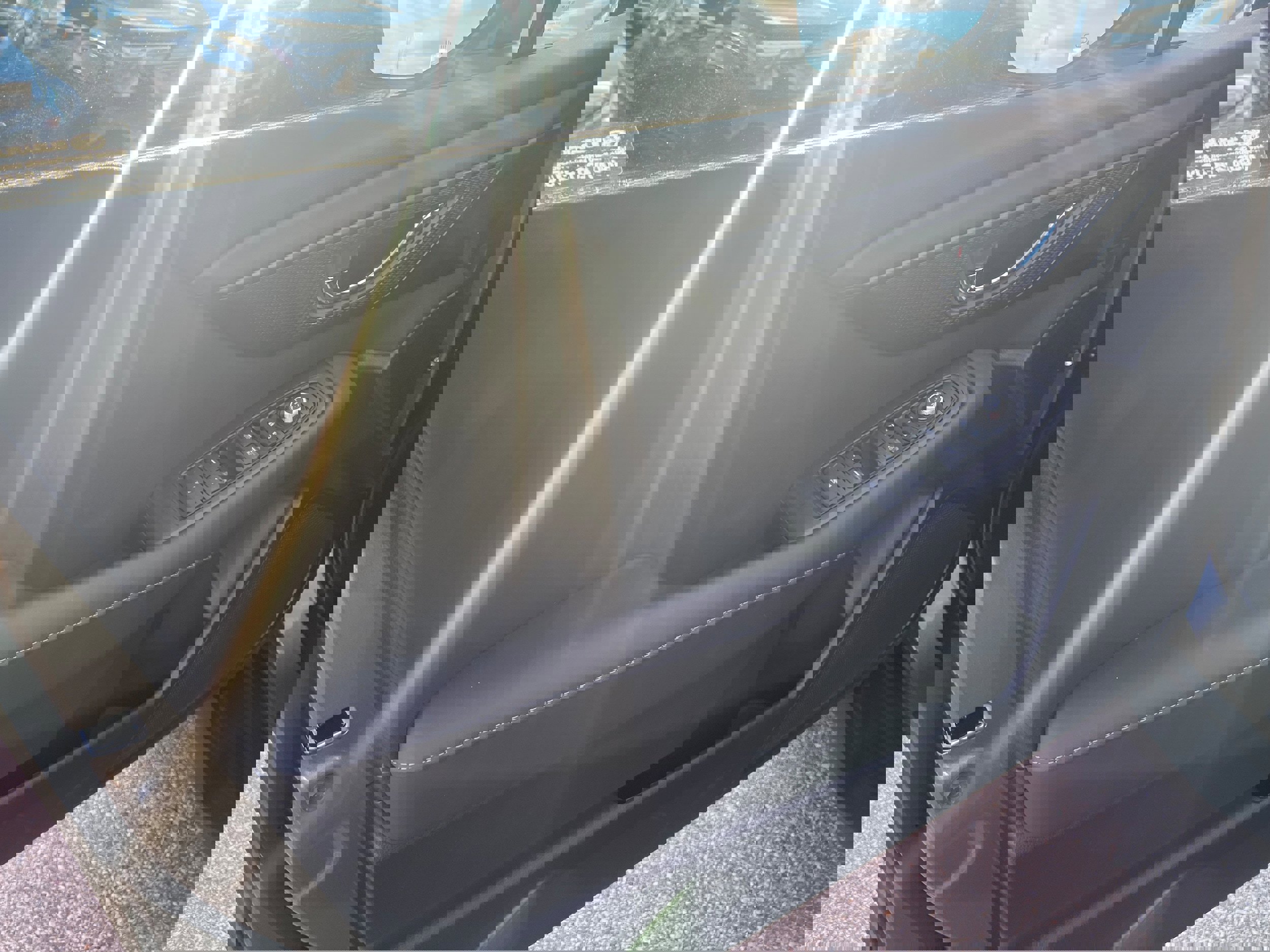 Certified 2025 Subaru Outback Premium w/ Popular Package #1A image 17