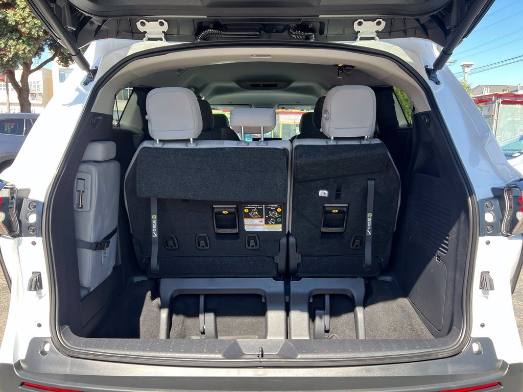 Certified 2026 Toyota Sienna LE AWD/4WD image 41