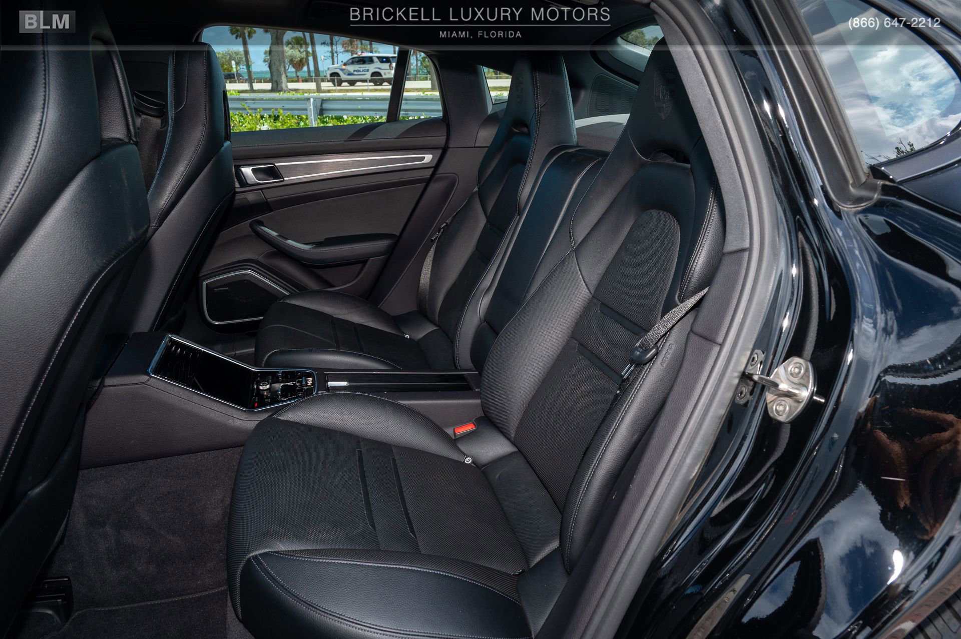 Used 2022 Porsche Panamera 4 Platinum Edition image 8