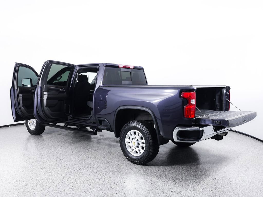 Used 2024 Chevrolet Silverado 3500 LT w/ All Star Edition AWD/4WD image 15