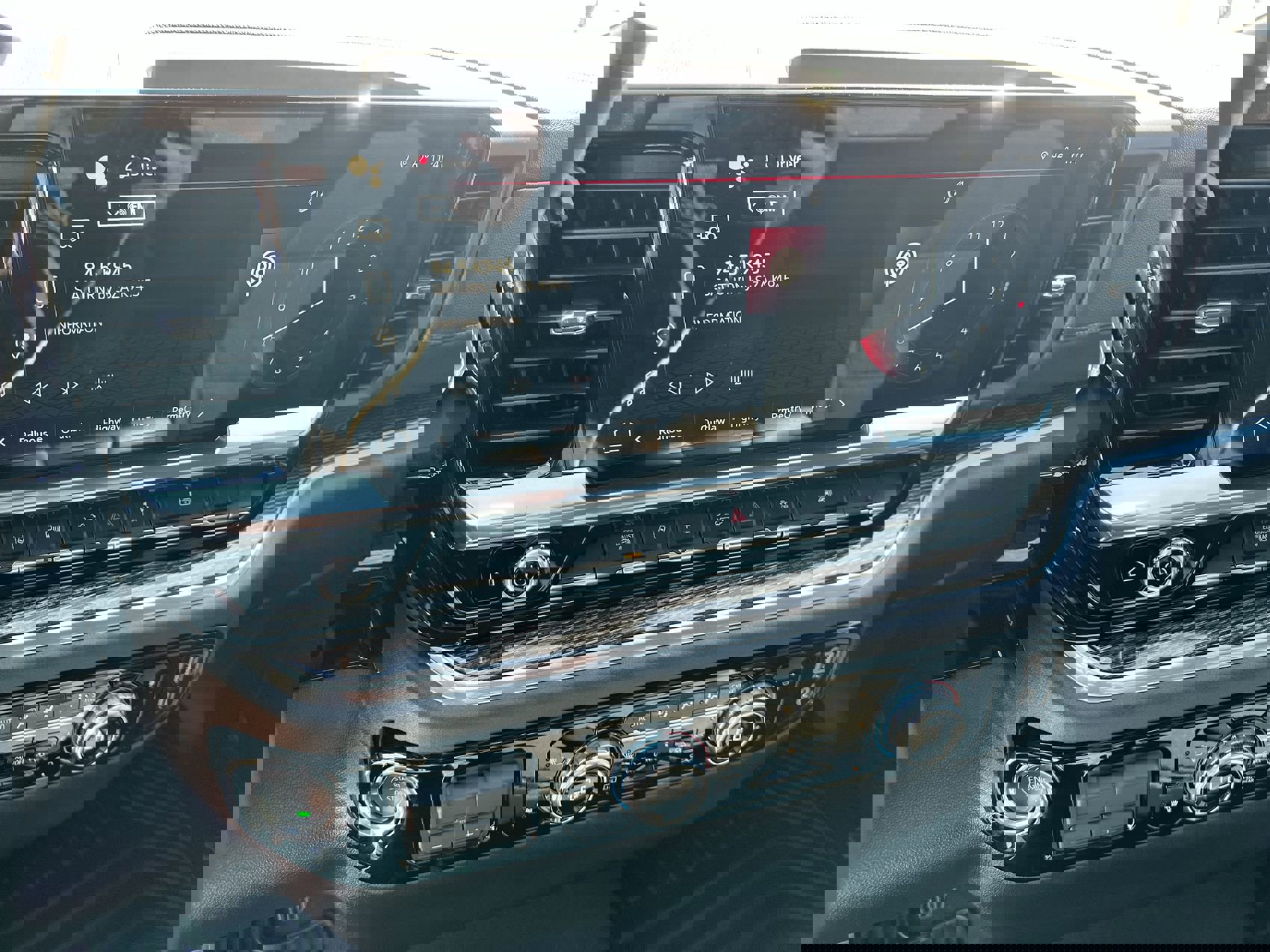 Used 2026 GMC Sierra 3500 SLE w/ SLE Convenience Package image 16