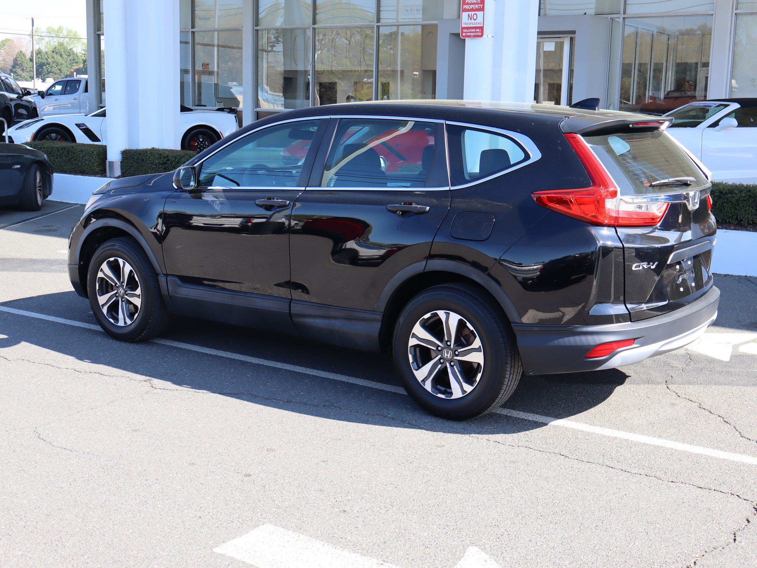 Used 2019 Honda CR-V LX image 8