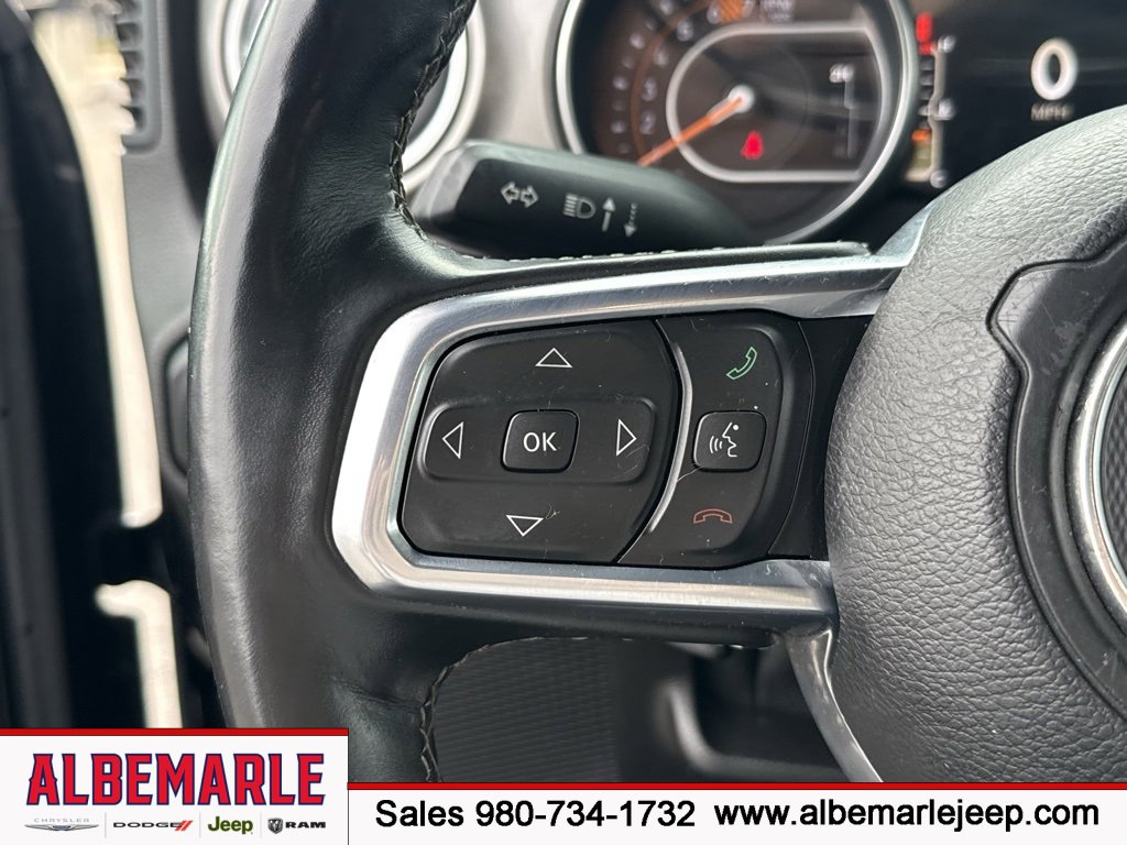 Used 2019 Jeep Wrangler Unlimited Sahara w/ Cold Weather Group image 19