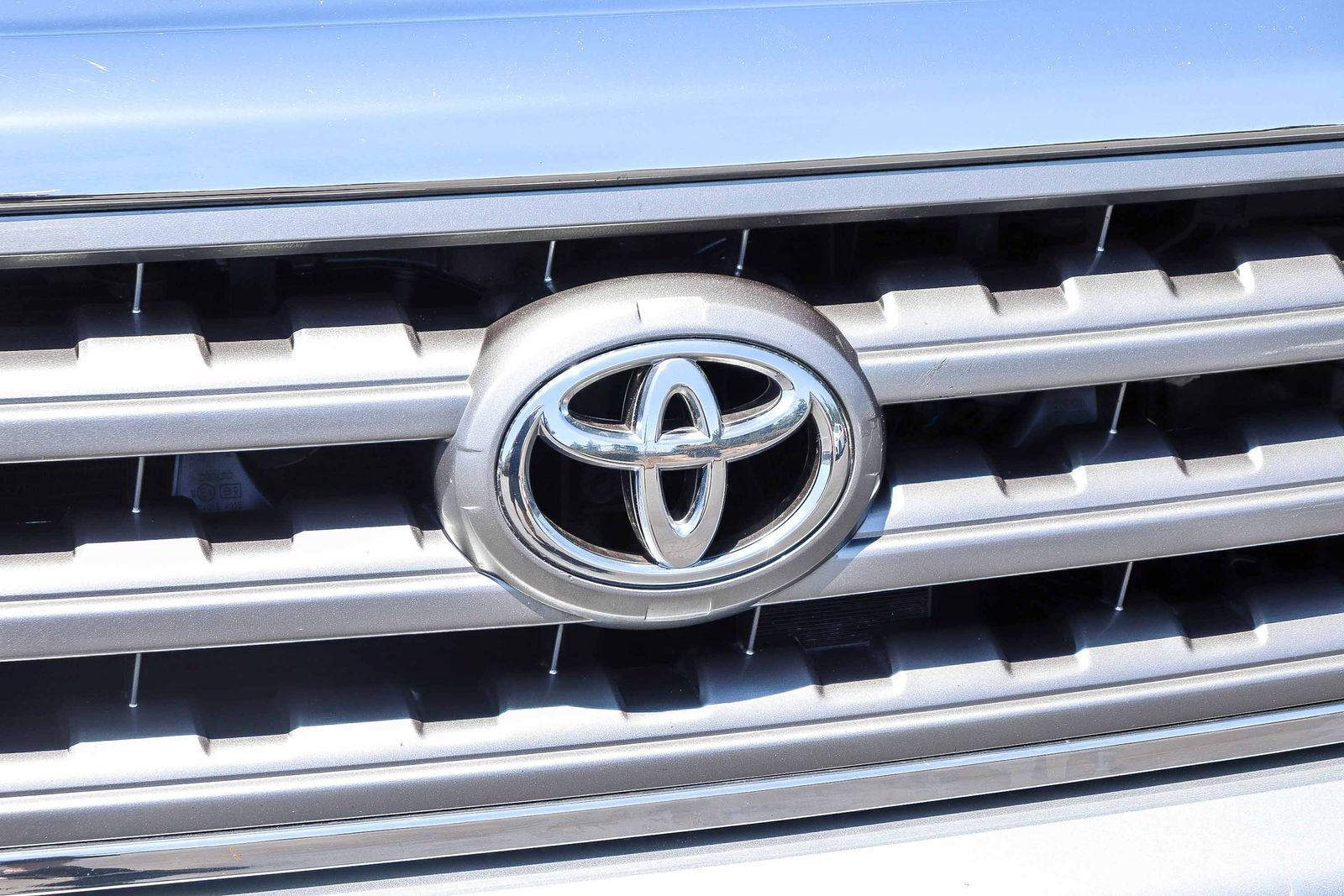 Used 2016 Toyota Sequoia Limited w/ Safety & Convenience Package AWD/4WD image 13