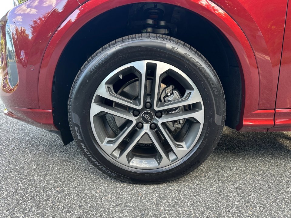 New 2025 Audi Q5 Premium Plus image 27