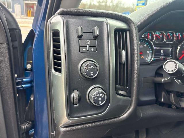 Used 2019 Chevrolet Silverado 1500 LT w/ All Star Edition image 18