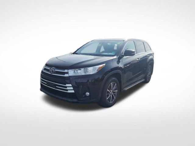 Used 2019 Toyota Highlander XLE image 17