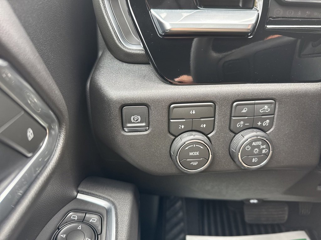 New 2026 Chevrolet Silverado 2500 LT w/ Trail Boss Package image 33