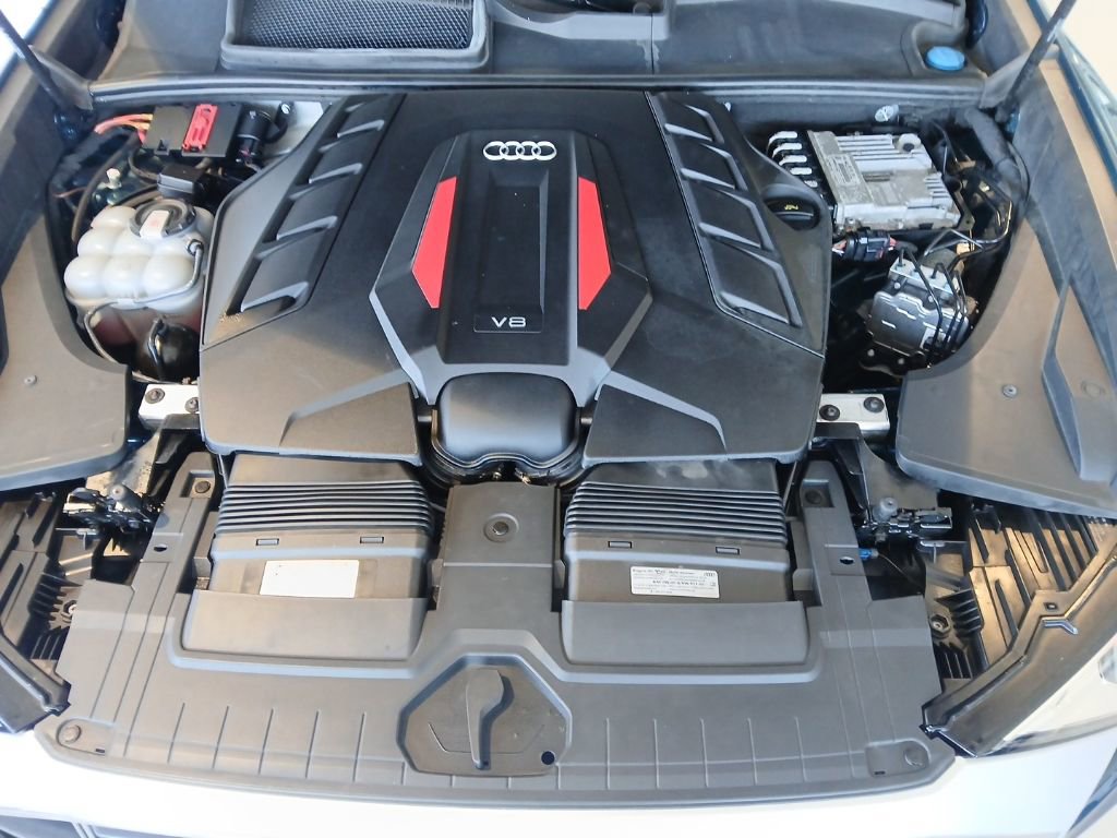 Used 2022 Audi SQ8 Prestige image 18