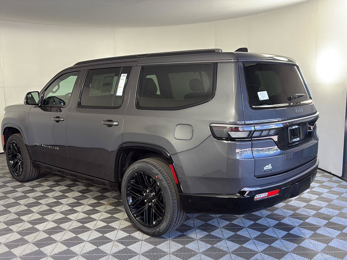 New 2026 Jeep Grand Wagoneer Limited AWD/4WD image 7