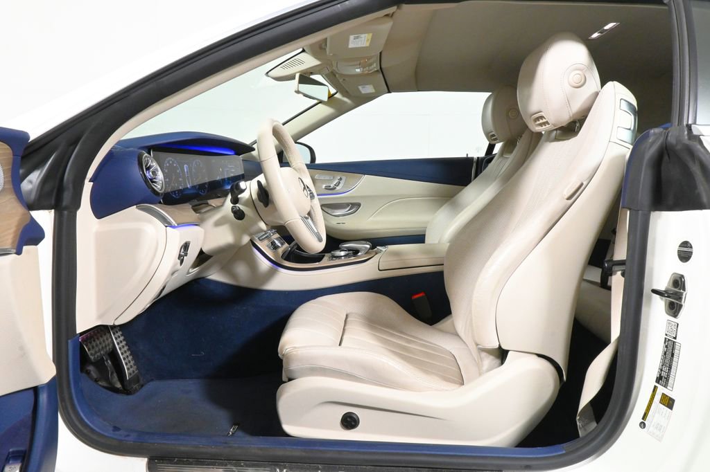 Used 2020 Mercedes-Benz E 450 4MATIC Cabriolet image 3