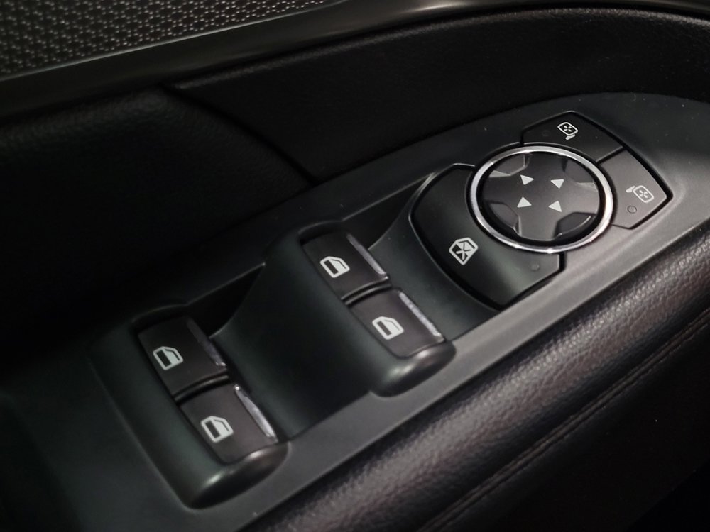 Used 2019 Ford Explorer XLT w/ Class II Trailer Tow Package image 27