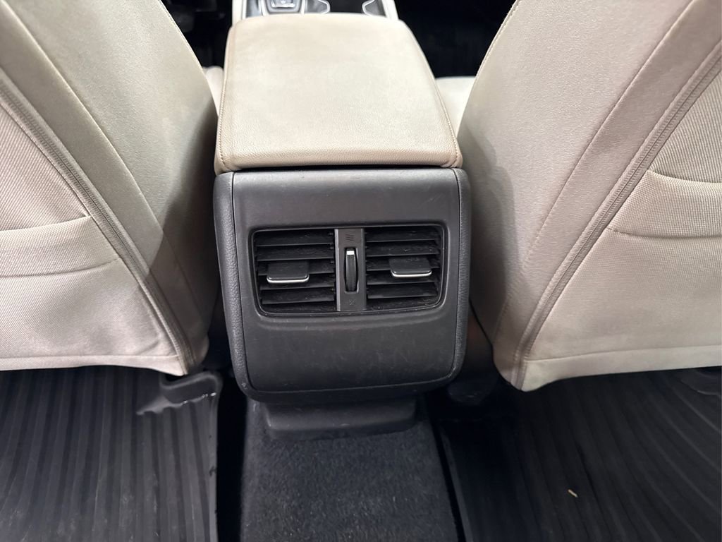 Used 2020 Honda Accord EX image 34