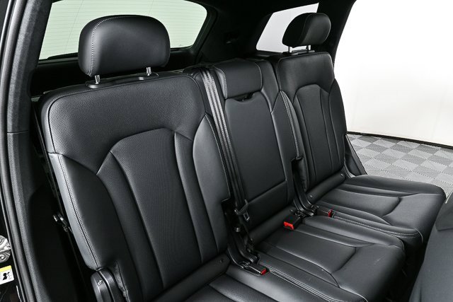 New 2025 Audi Q7 3.0T Prestige image 22