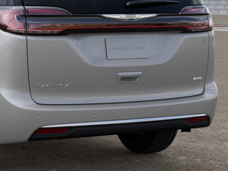 New 2026 Chrysler Pacifica Select AWD/4WD image 13