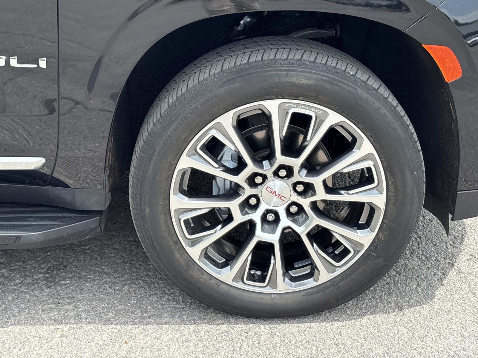 Certified 2022 GMC Yukon Denali RWD image 10