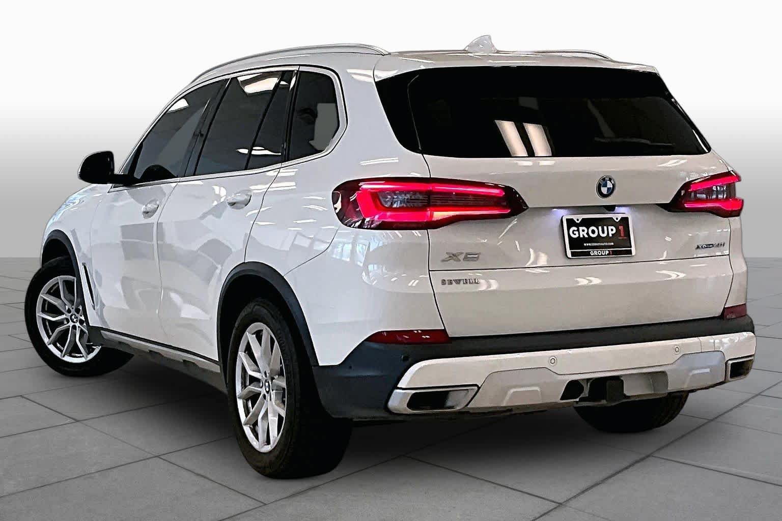 Used 2023 BMW X5 xDrive40i w/ Premium Package AWD/4WD image 11