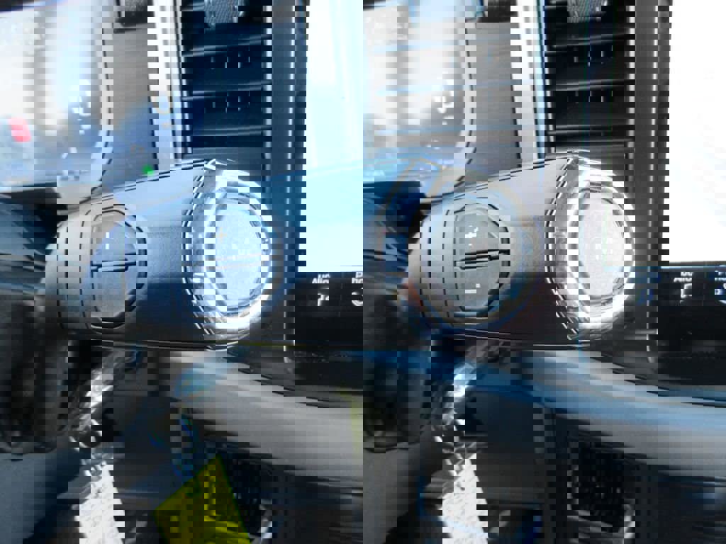 Used 2024 Ford F150 XLT image 29