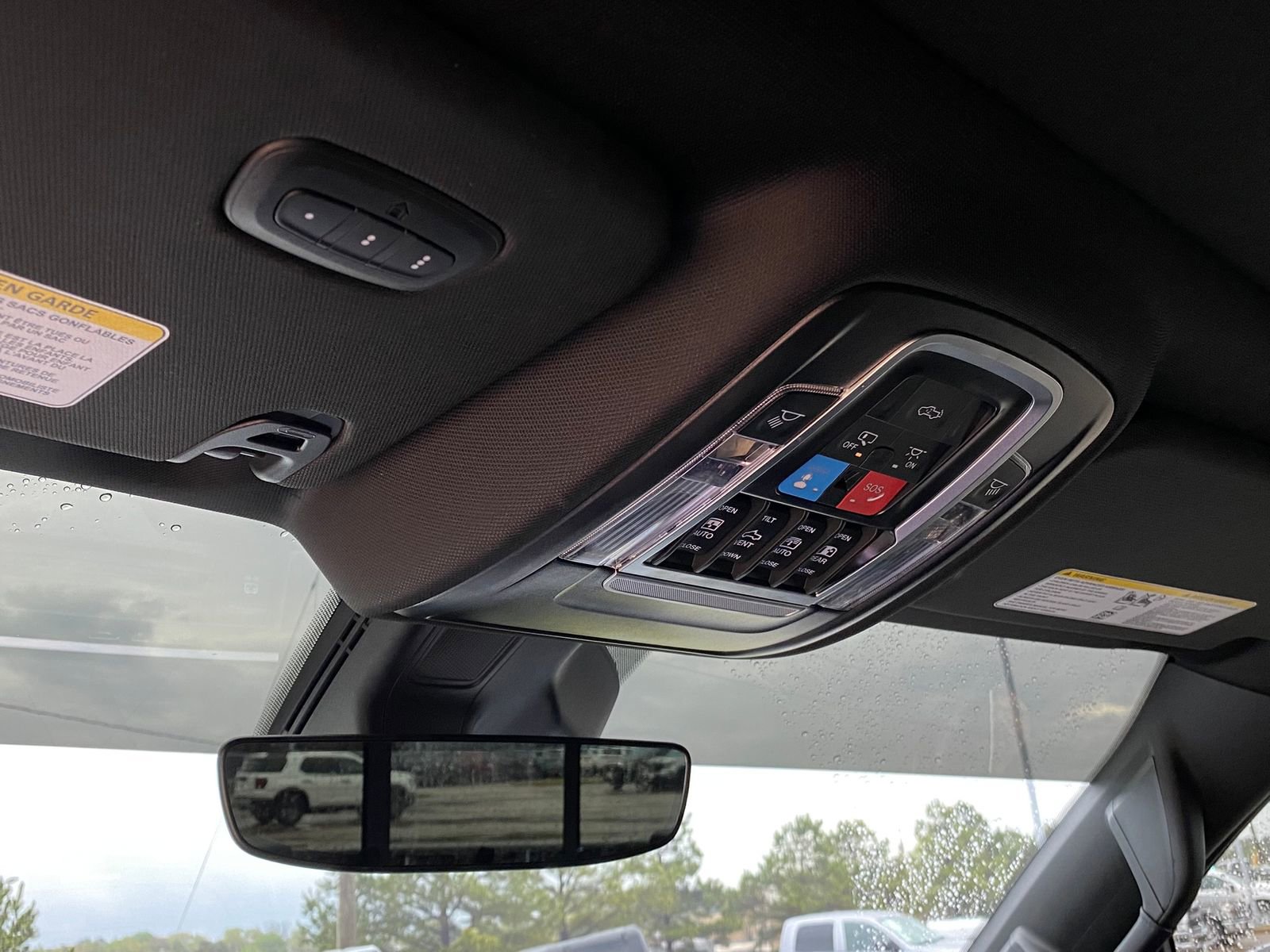 Used 2025 RAM 1500 Limited w/ Body Color Bumper Group image 29