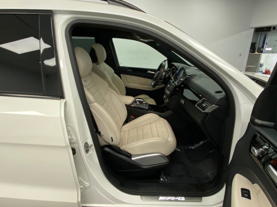 Used 2018 Mercedes-Benz GLS 63 AMG 4MATIC image 23