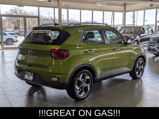 Used 2024 Hyundai Venue SEL image 8