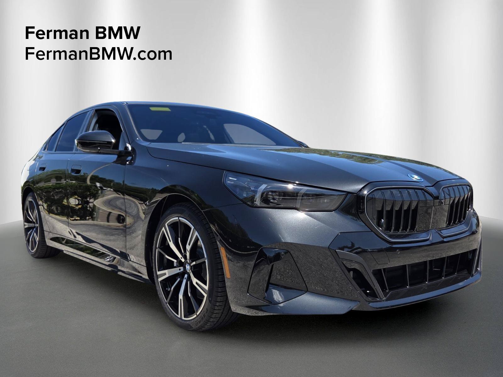 New 2027 BMW 550e xDrive AWD/4WD image 1