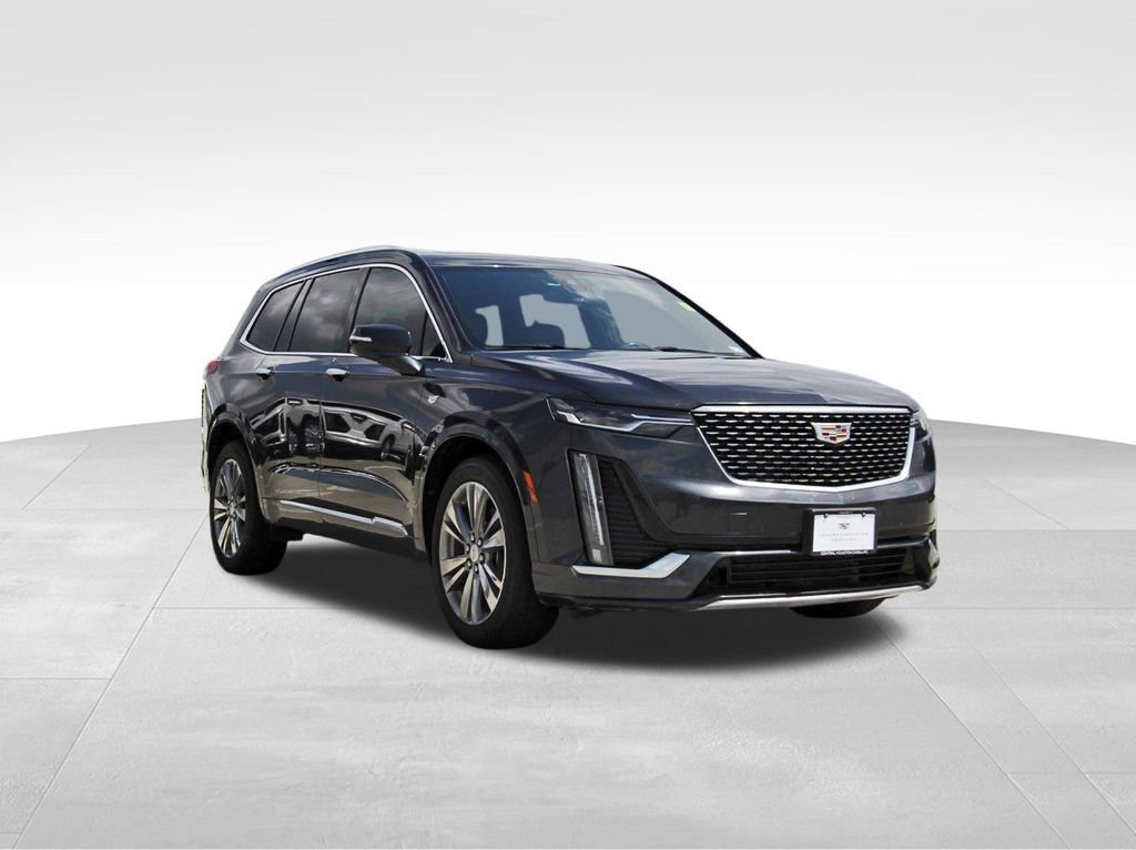 Used 2022 Cadillac XT6 Premium Luxury AWD/4WD image 1