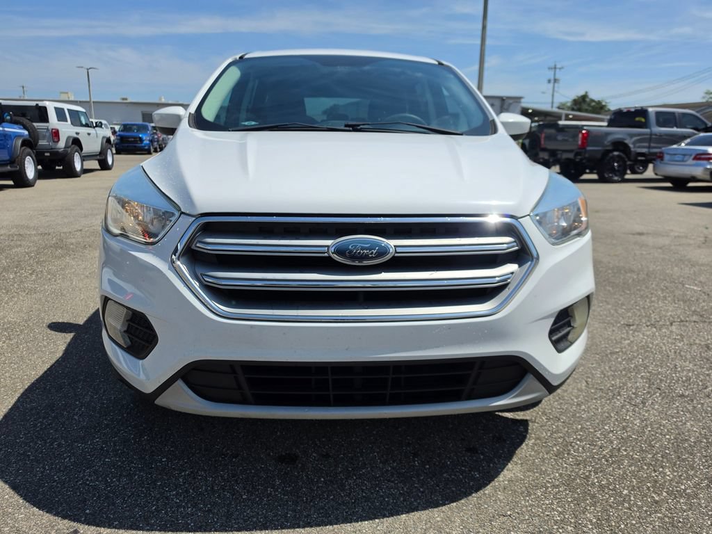 Used 2017 Ford Escape SE FWD image 15