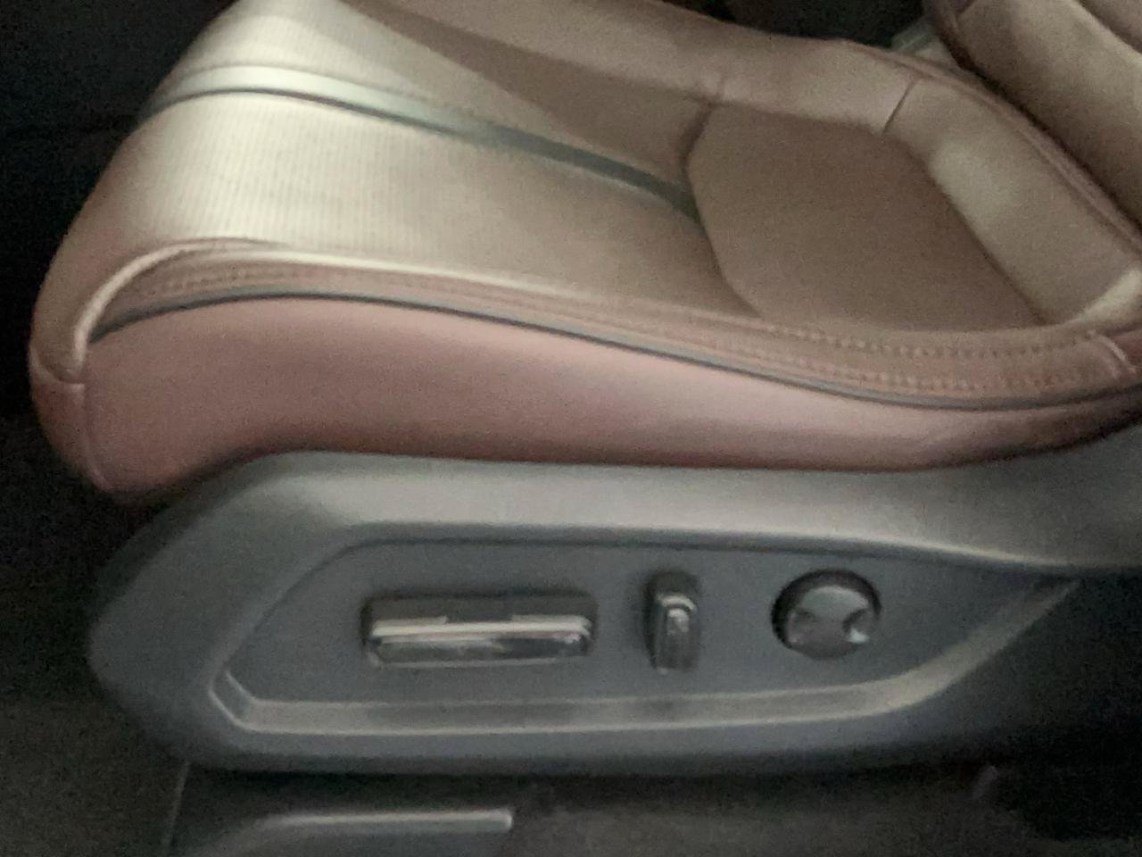 Used 2023 Honda Pilot Elite image 20