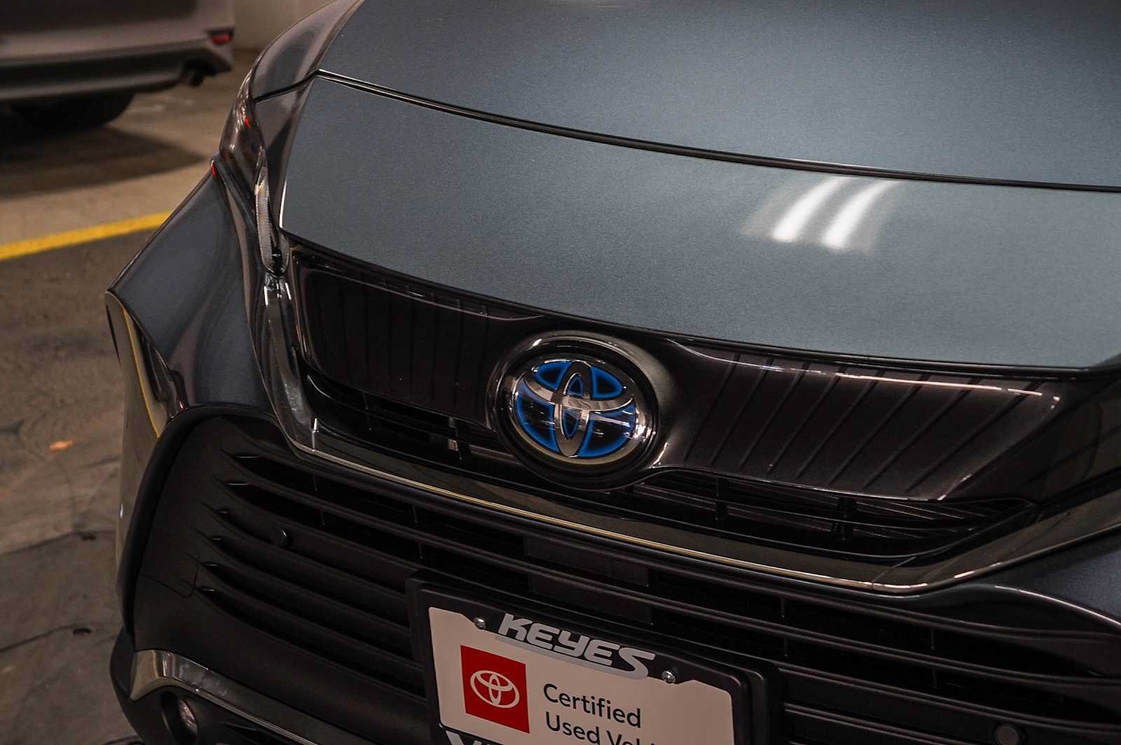Certified 2023 Toyota Venza XLE AWD/4WD image 8