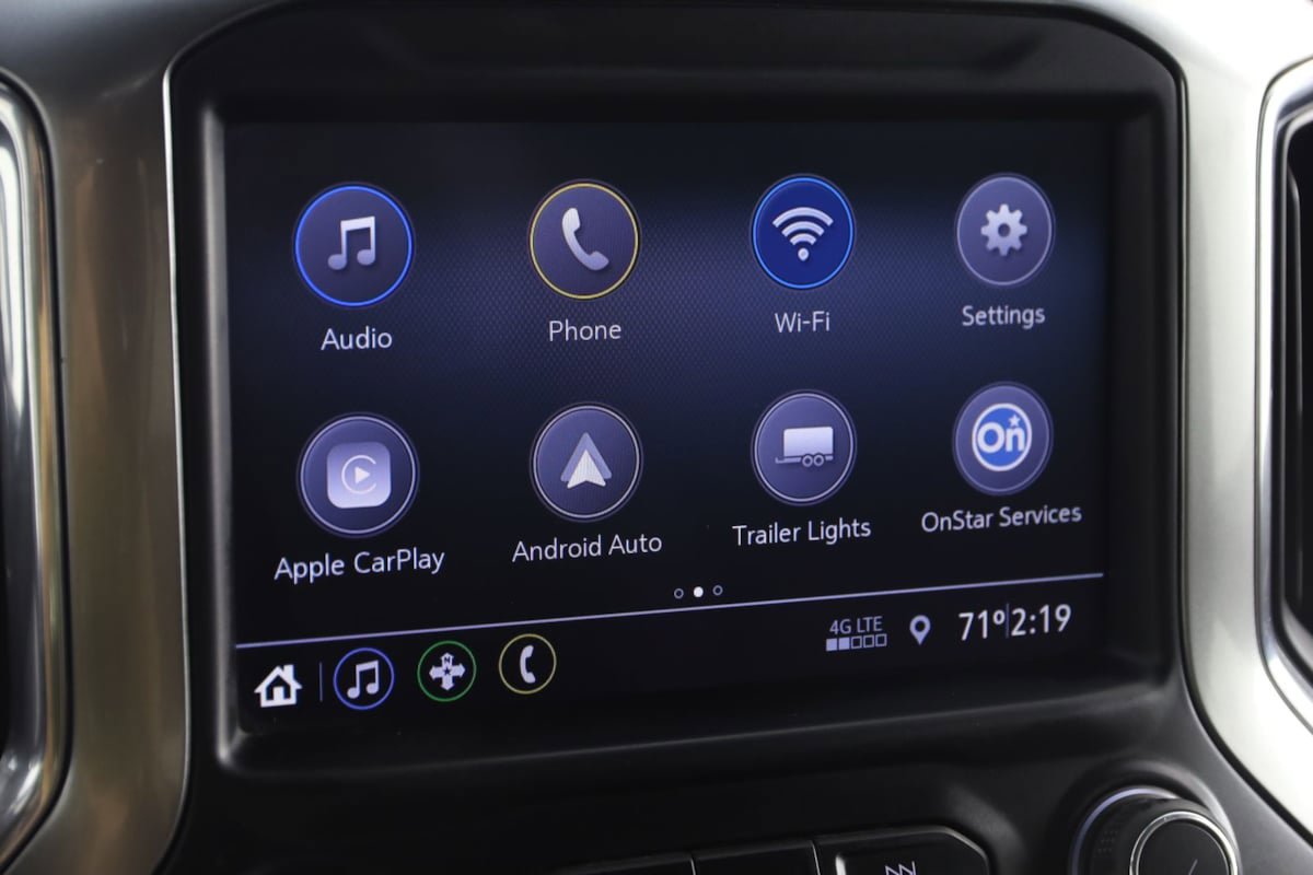 Used 2020 Chevrolet Silverado 2500 LT AWD/4WD image 9