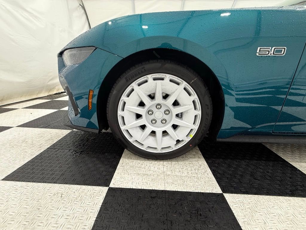 New 2026 Ford Mustang GT Premium w/ GT Performance Package image 9