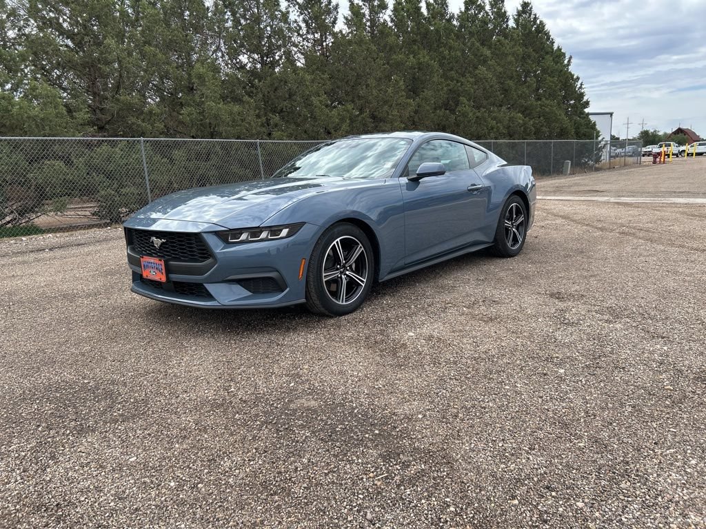 Used 2024 Ford Mustang Coupe RWD image 1