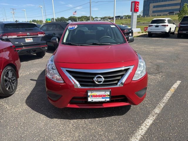 Used 2015 Nissan Versa S Plus FWD image 2