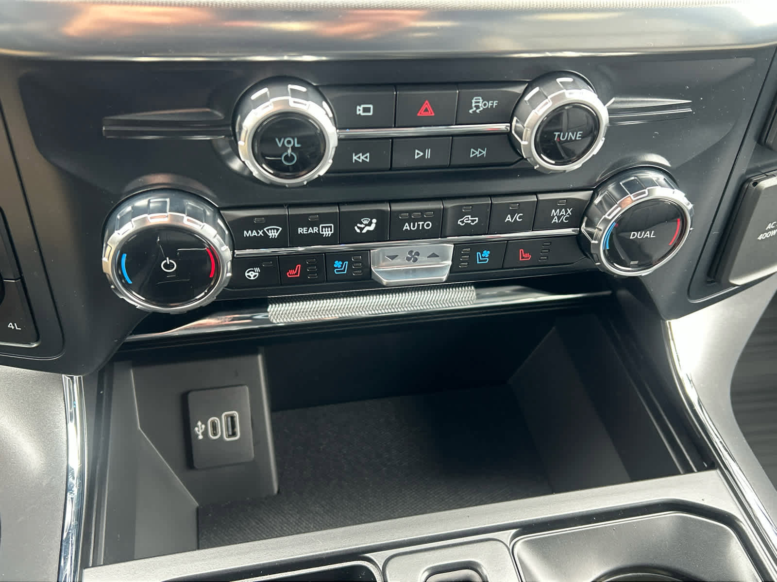 New 2026 Ford F150 Lariat image 55