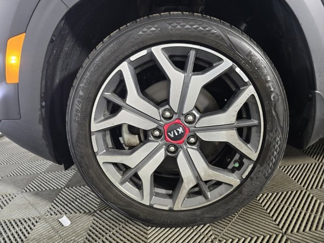 Used 2021 Kia Seltos SX image 19