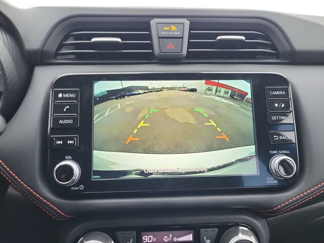 New 2025 Nissan Versa SR w/ Trunk Package image 18